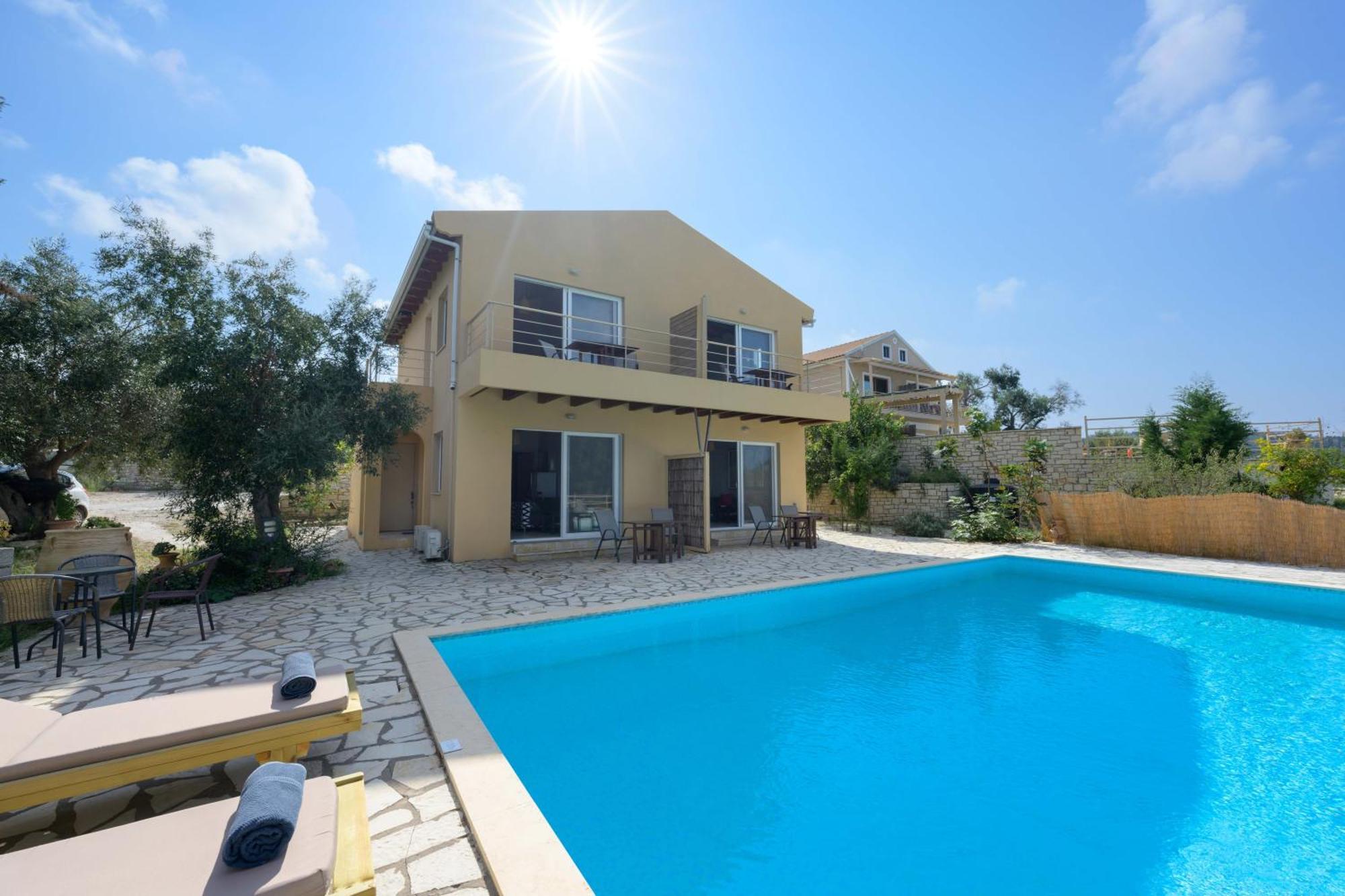 Longós Pangolas Apartments Paxos מראה חיצוני תמונה