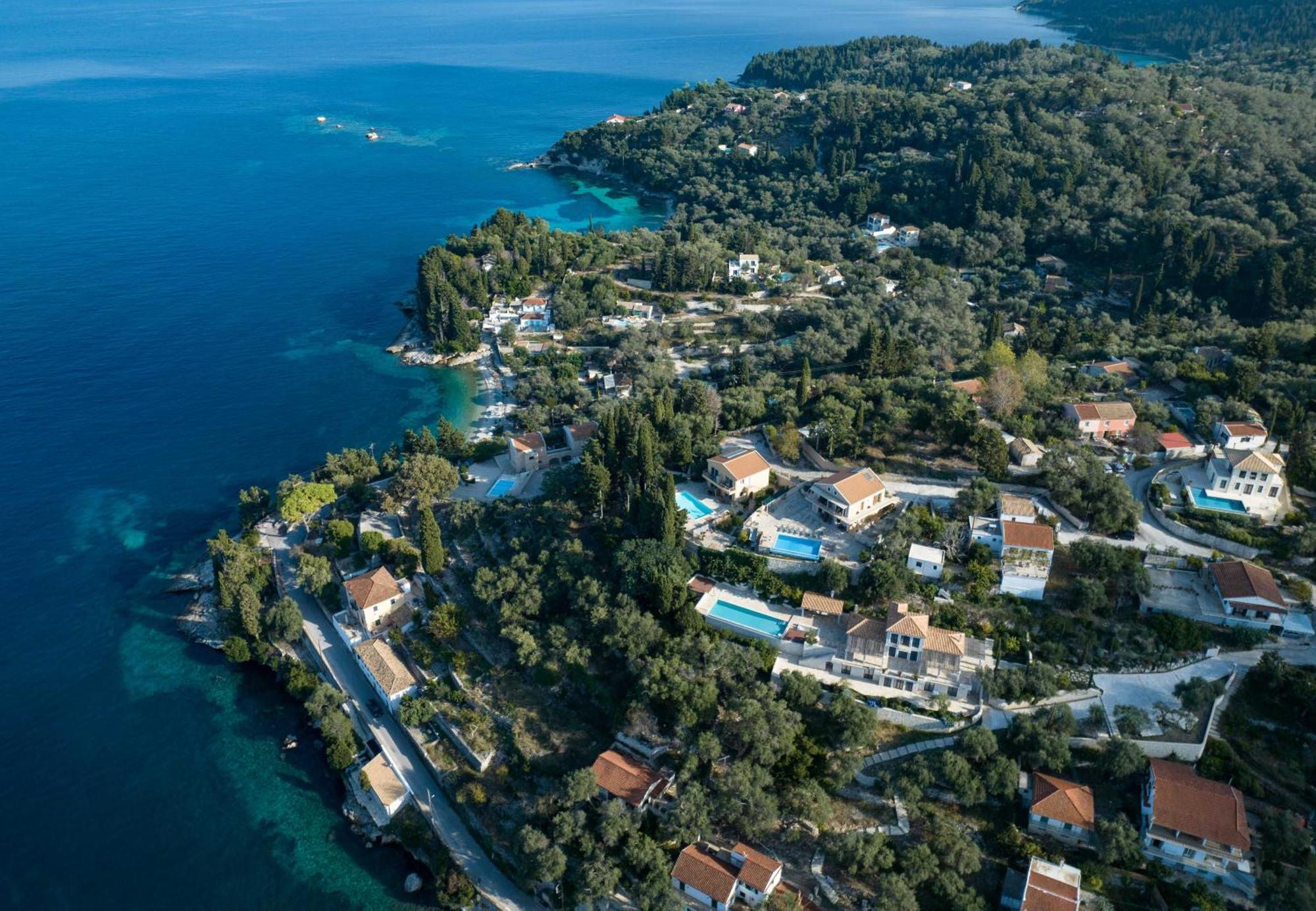 Longós Pangolas Apartments Paxos מראה חיצוני תמונה