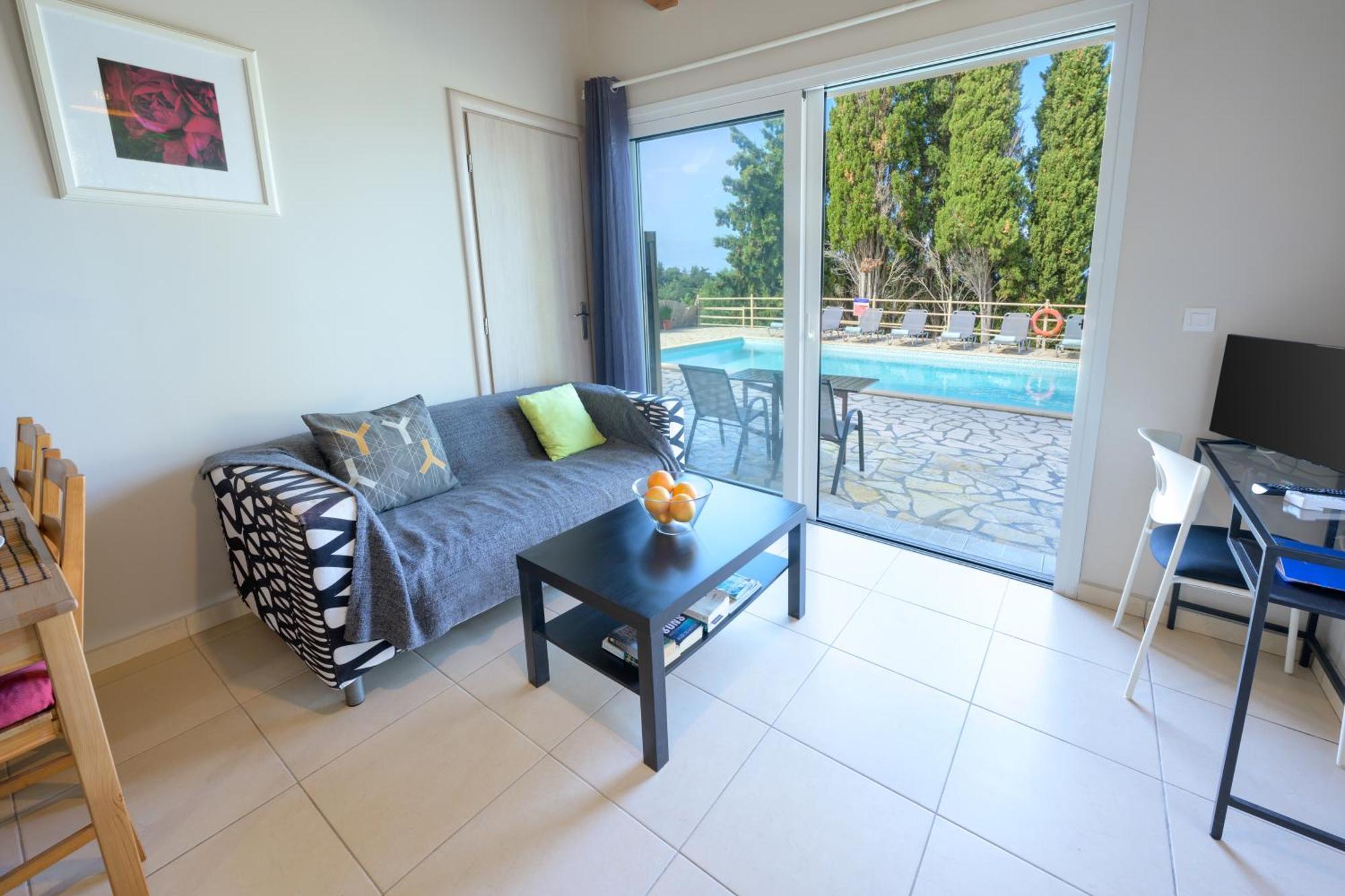 Longós Pangolas Apartments Paxos מראה חיצוני תמונה