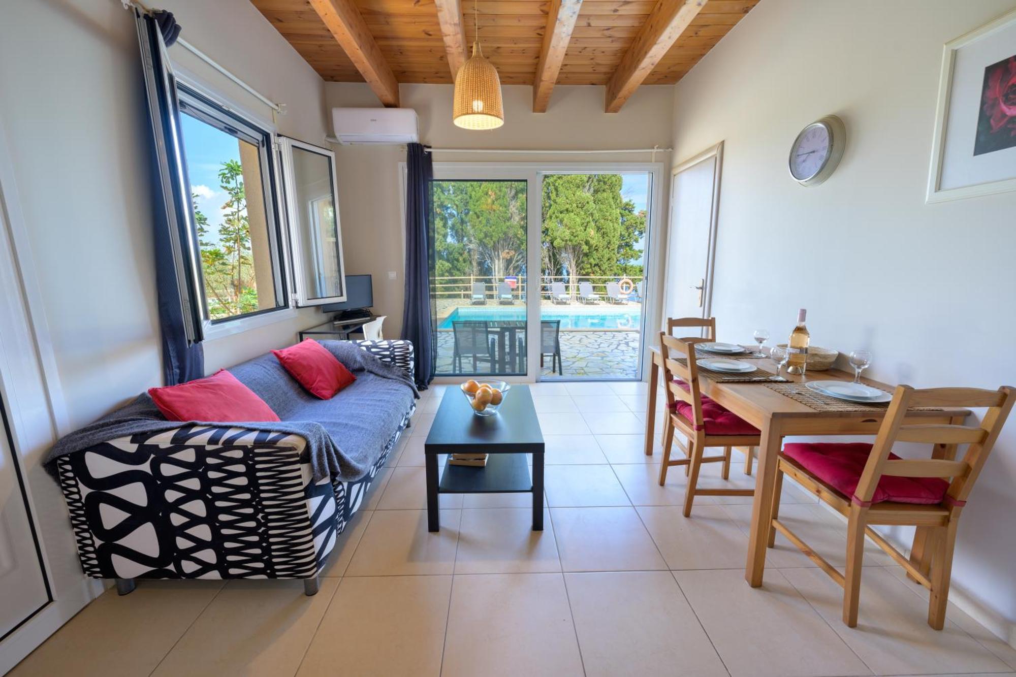 Longós Pangolas Apartments Paxos מראה חיצוני תמונה